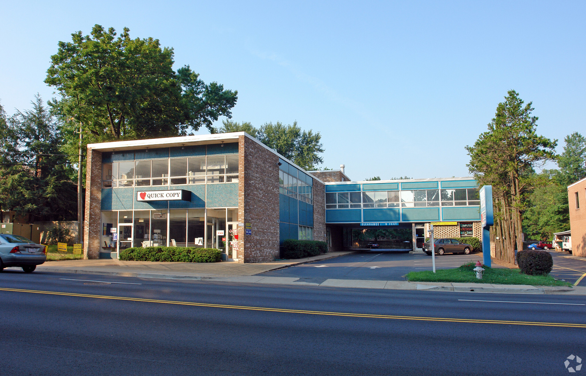 417 W Broad St, Falls Church, VA for lease Building Photo- Image 1 of 9