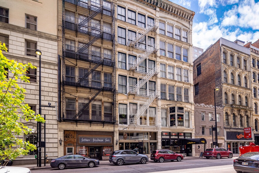113 W 4th St, Cincinnati, OH for lease - Building Photo - Image 2 of 29