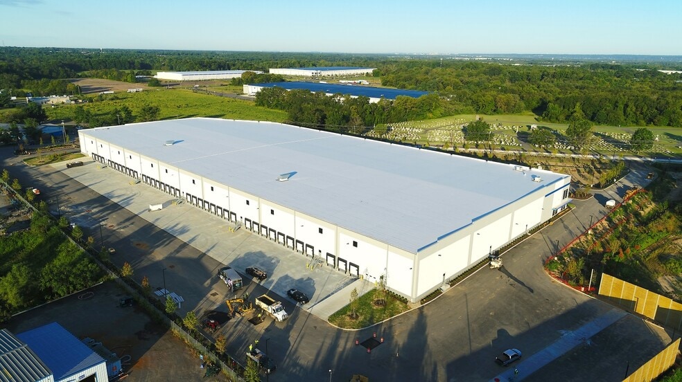 261 Paulsboro Rd, Swedesboro, NJ for lease - Building Photo - Image 1 of 4