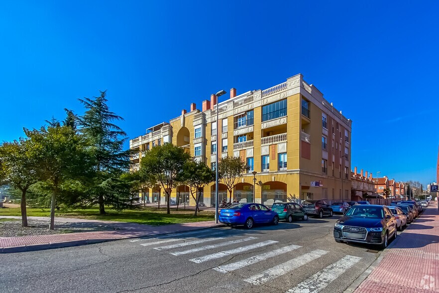 Calle Río Bidasoa, 1, Alcalá de Henares, Madrid for sale - Primary Photo - Image 1 of 1