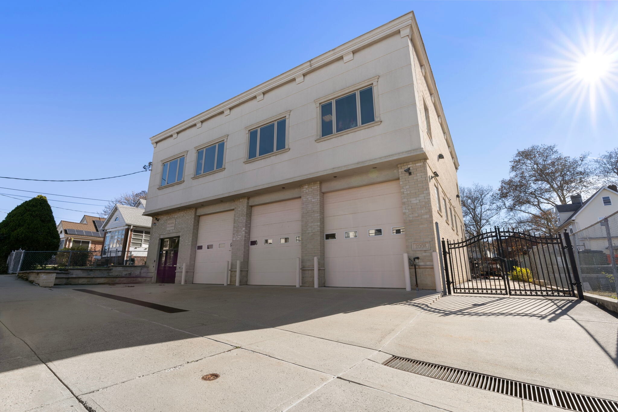 188 Van Buren St, Staten Island, NY for sale Building Photo- Image 1 of 37