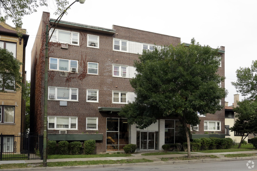 38 N Central Ave, Chicago, IL for sale - Primary Photo - Image 1 of 1