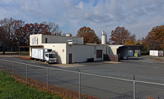 More details for 311-333 Oakdale Rd, Charlotte, NC - Industrial for Sale