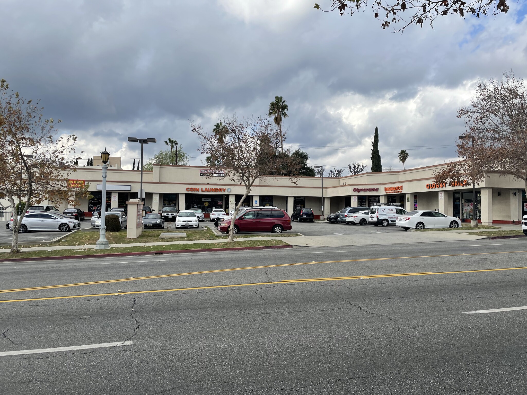 1369-1397 N Lake Ave, Pasadena, CA for lease Building Photo- Image 1 of 5