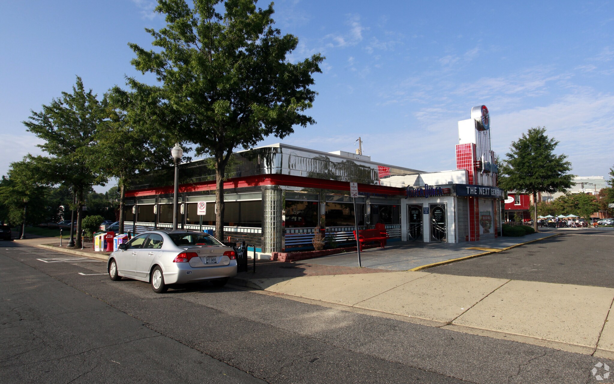 3200 Wilson Blvd, Arlington, VA for sale Primary Photo- Image 1 of 1