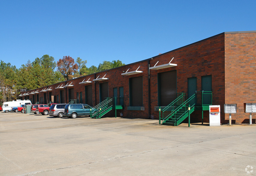 11660 Alpharetta Hwy, Roswell, GA for lease - Building Photo - Image 2 of 8