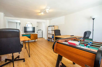 Coworking Space in Paris for lease Interior Photo- Image 2 of 11