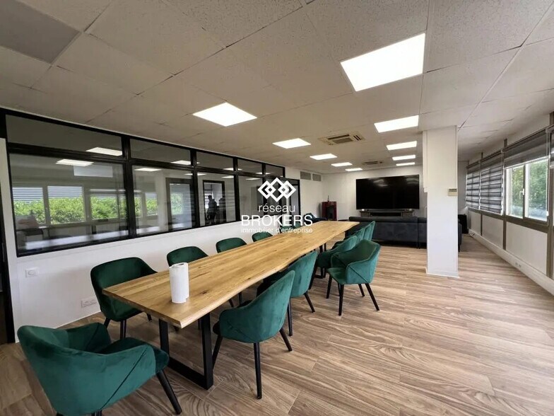 Office in Les Ulis for sale - Interior Photo - Image 3 of 23