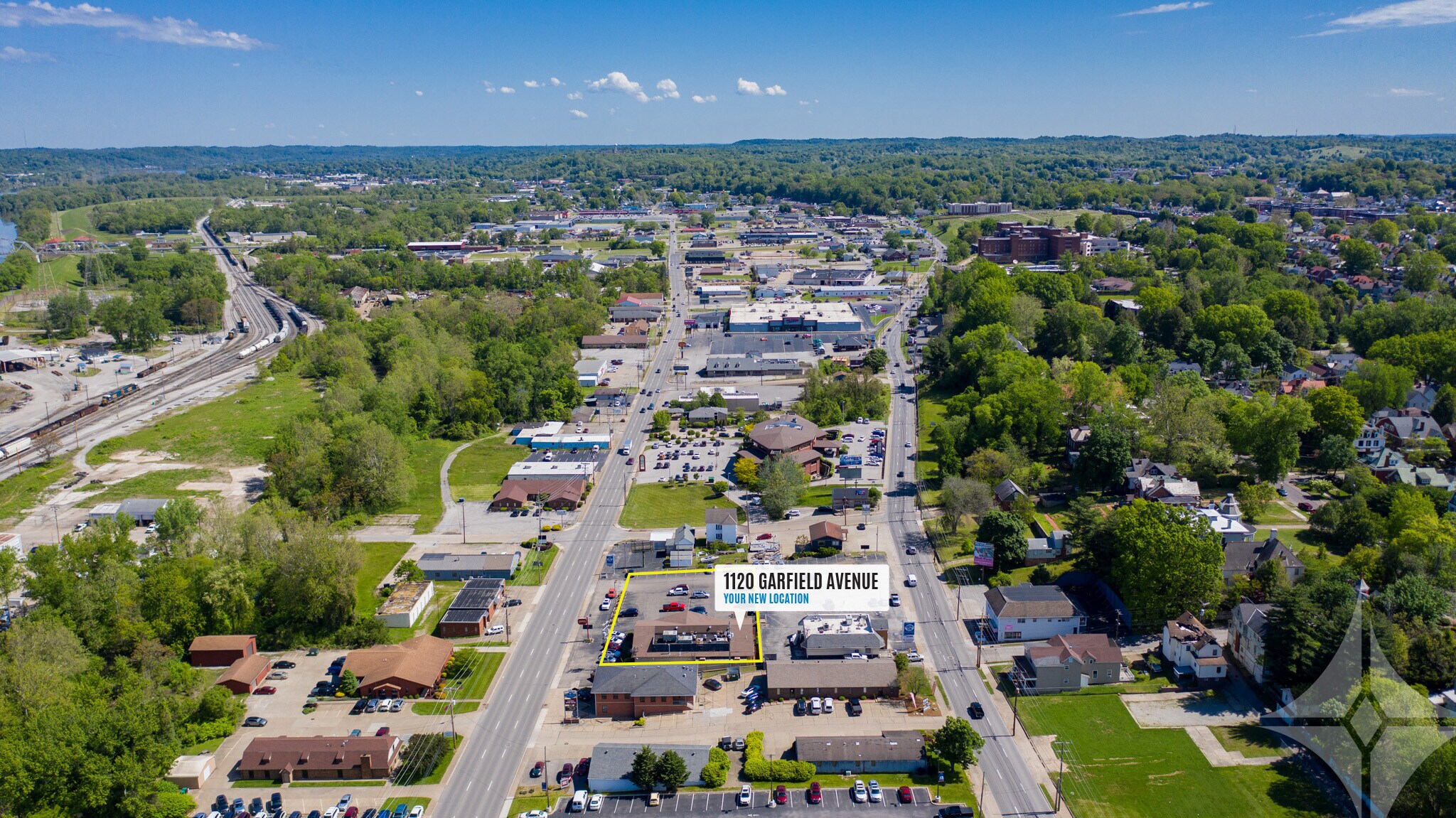 1120 Garfield Ave, Parkersburg, WV 26101 5,711 SF Freestanding