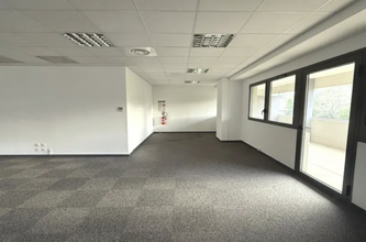Office in Montpellier for lease Interior Photo- Image 2 of 5