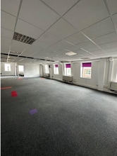 29 Thames St, Kingston Upon Thames for lease Interior Photo- Image 1 of 2