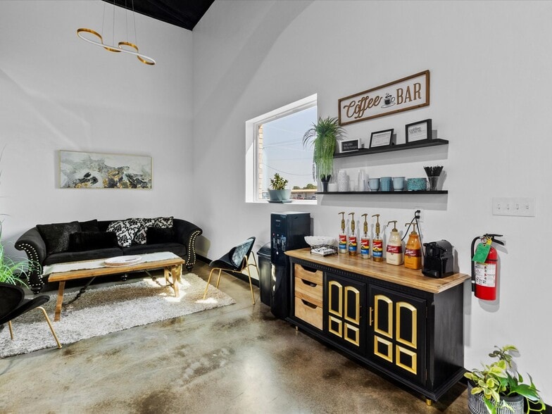 801 S Tyler Ave, Blanchard, OK for sale - Building Photo - Image 3 of 30