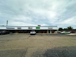 7320-7324 Kingsgate Way, West Chester, OH for lease Interior Photo- Image 2 of 2