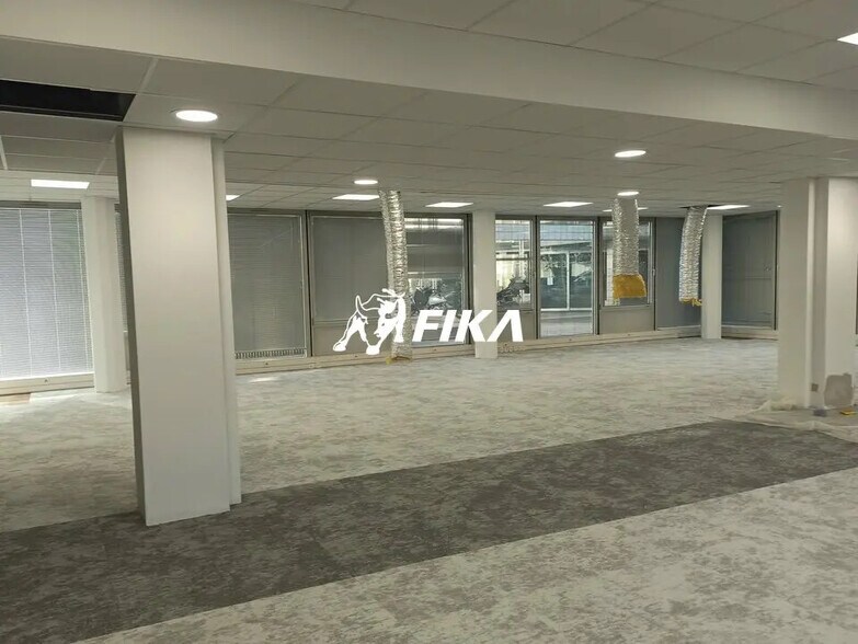 Office in Toulouse for lease - Interior Photo - Image 3 of 14