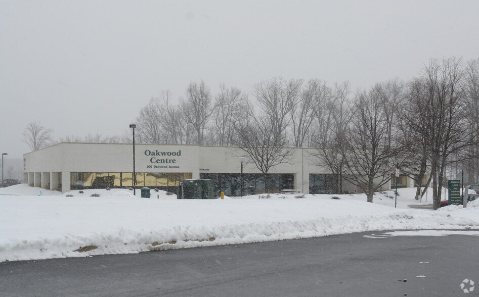 100 Oakwood Ave, State College, PA for sale - Primary Photo - Image 1 of 1