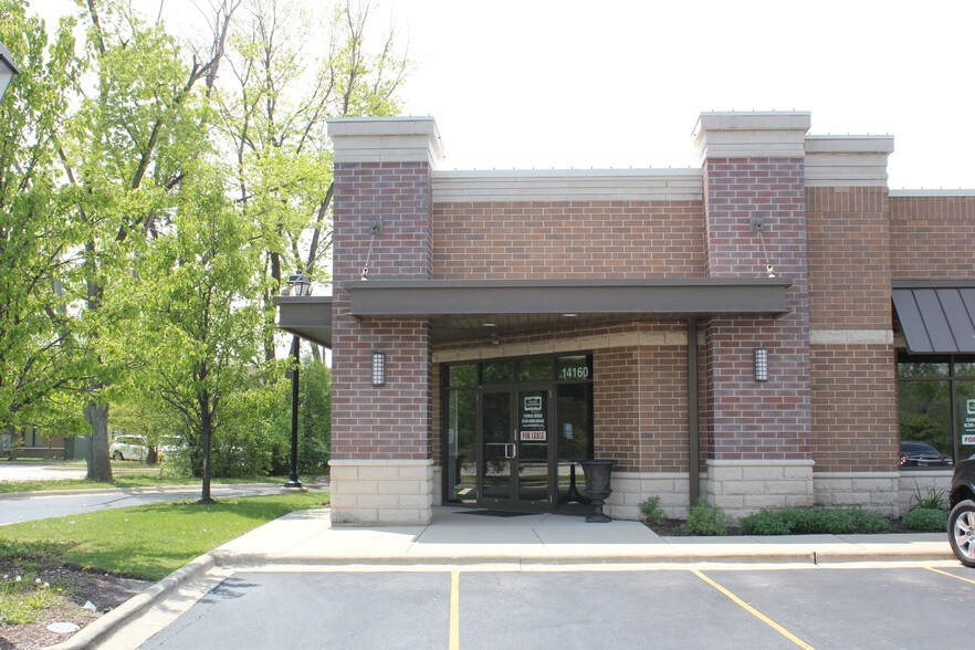 14160 McCarthy Rd, Lemont, IL for sale - Building Photo - Image 1 of 1