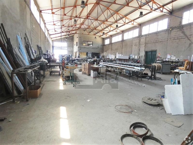 Industrial in Colmenar Viejo, MAD for sale Primary Photo- Image 1 of 18