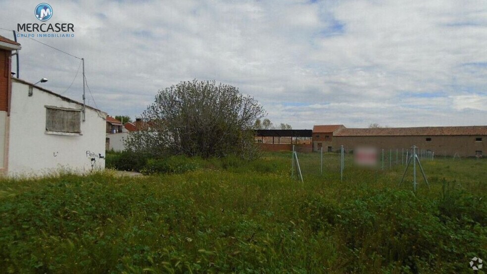 Ronda del Sur, Alovera, Guadalajara for sale - Building Photo - Image 2 of 7