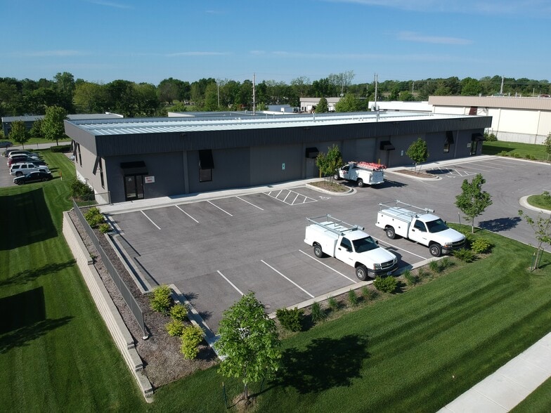 71 SE 29th Ter, Lee's Summit, MO for lease - Building Photo - Image 3 of 5