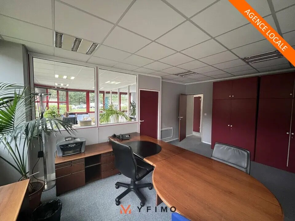 Flex in Trappes for lease Interior Photo- Image 1 of 7