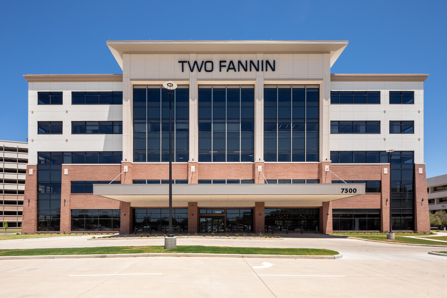 7500 Fannin St, Houston, TX for lease - Building Photo - Image 3 of 15