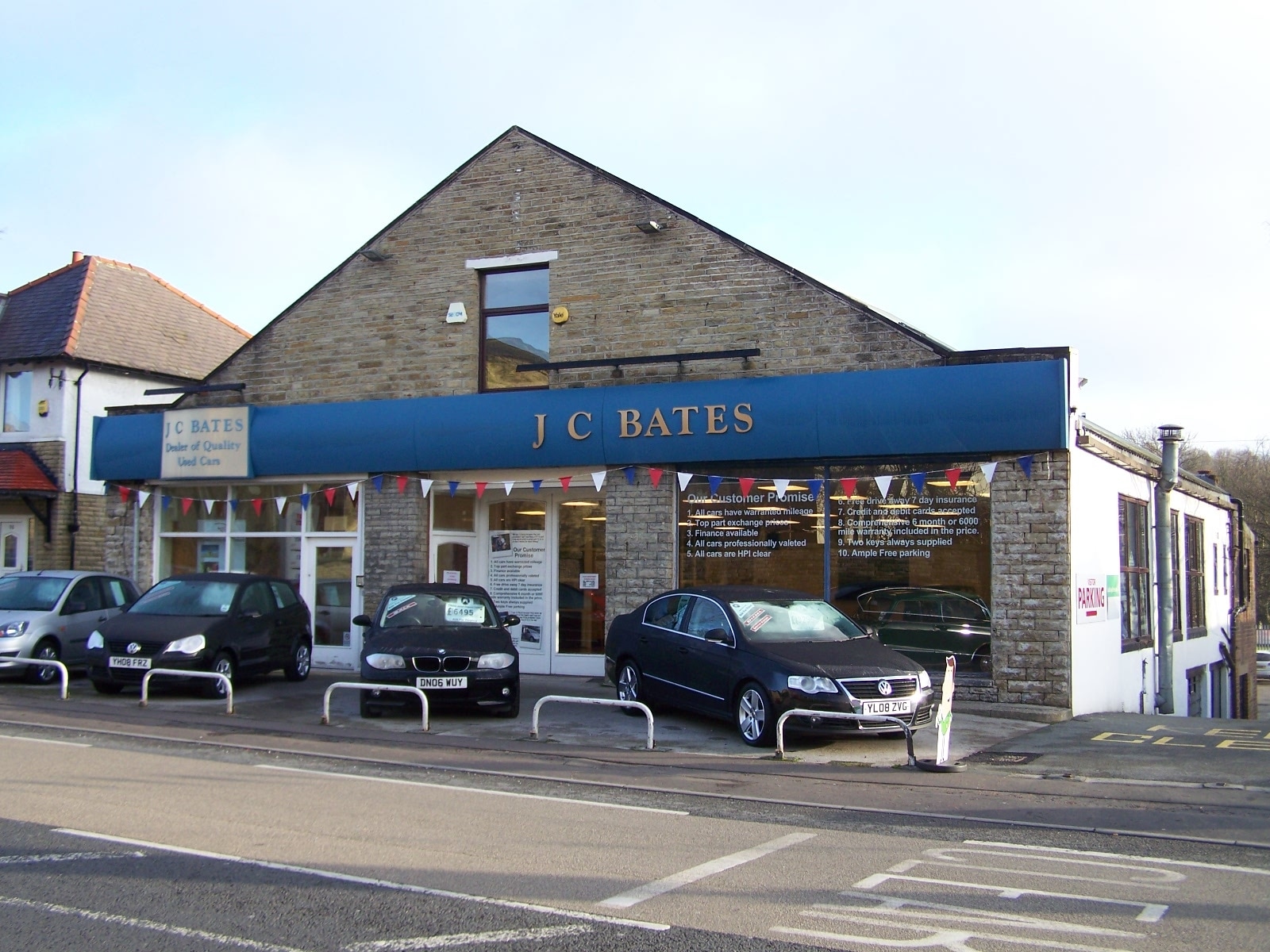 Bradford Rd, Brighouse for sale Primary Photo- Image 1 of 1