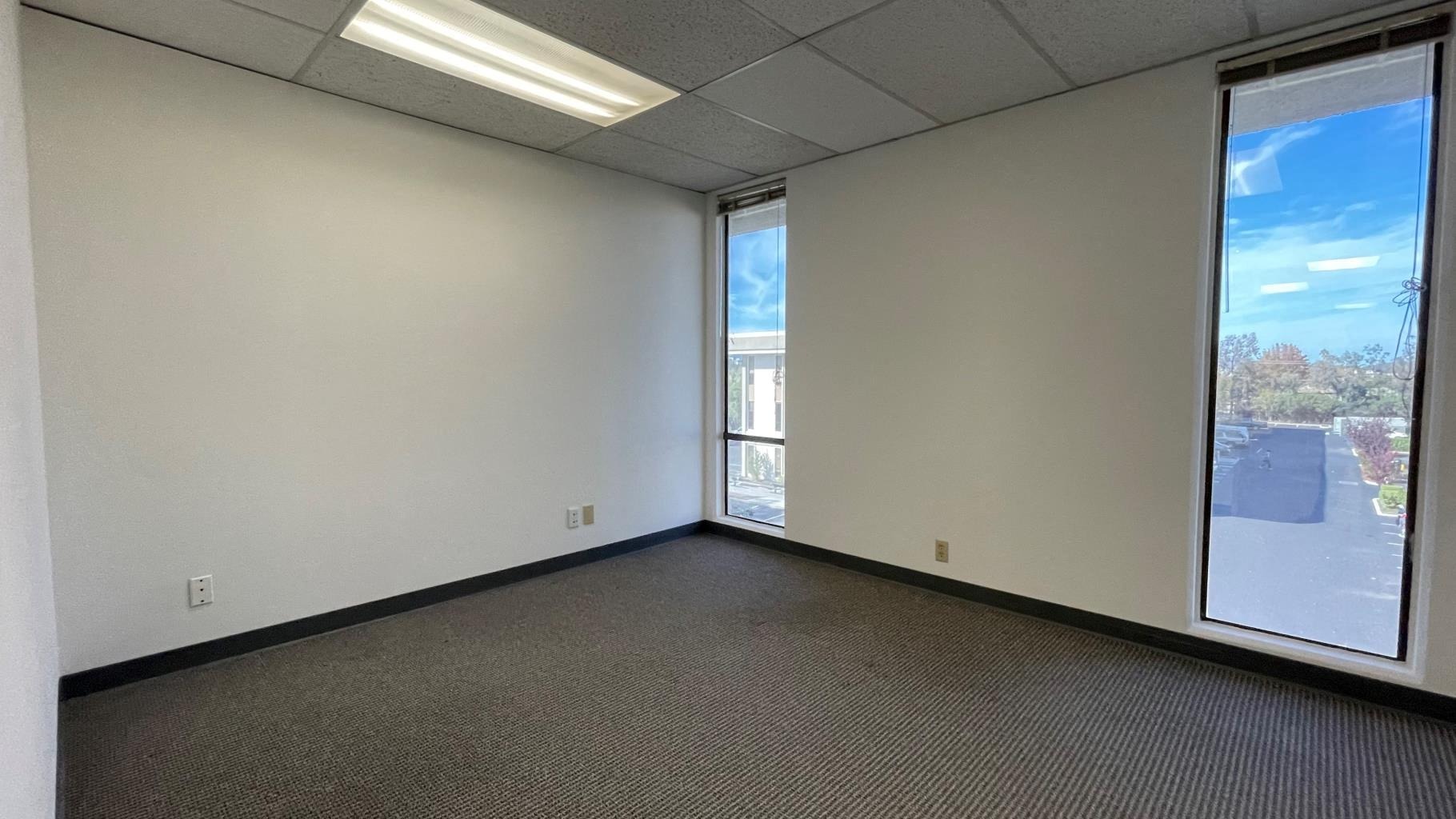 1650 S Amphlett Blvd, San Mateo, CA for lease Interior Photo- Image 1 of 5