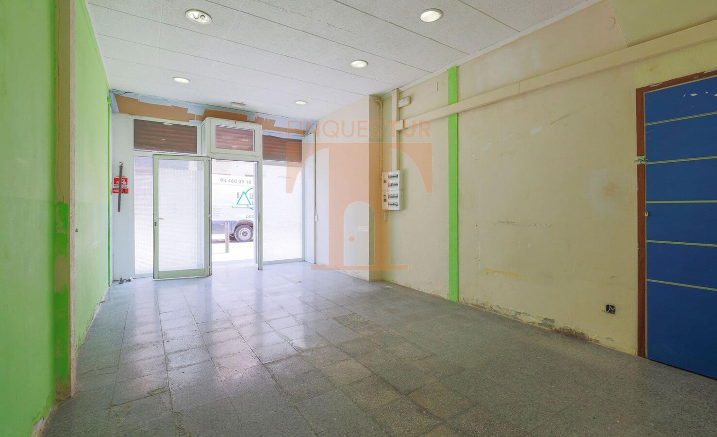 Mataró, BAR 08301 -  -  - Interior Photo - Image 1 of 12