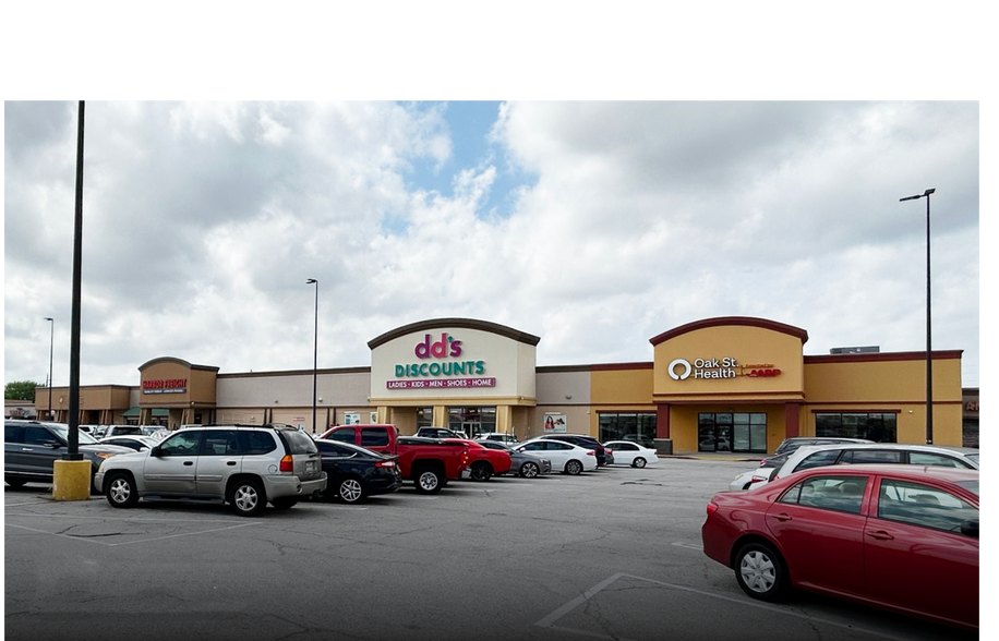 6700-6890 S Hwy 6, Houston, TX for lease - Building Photo - Image 2 of 4