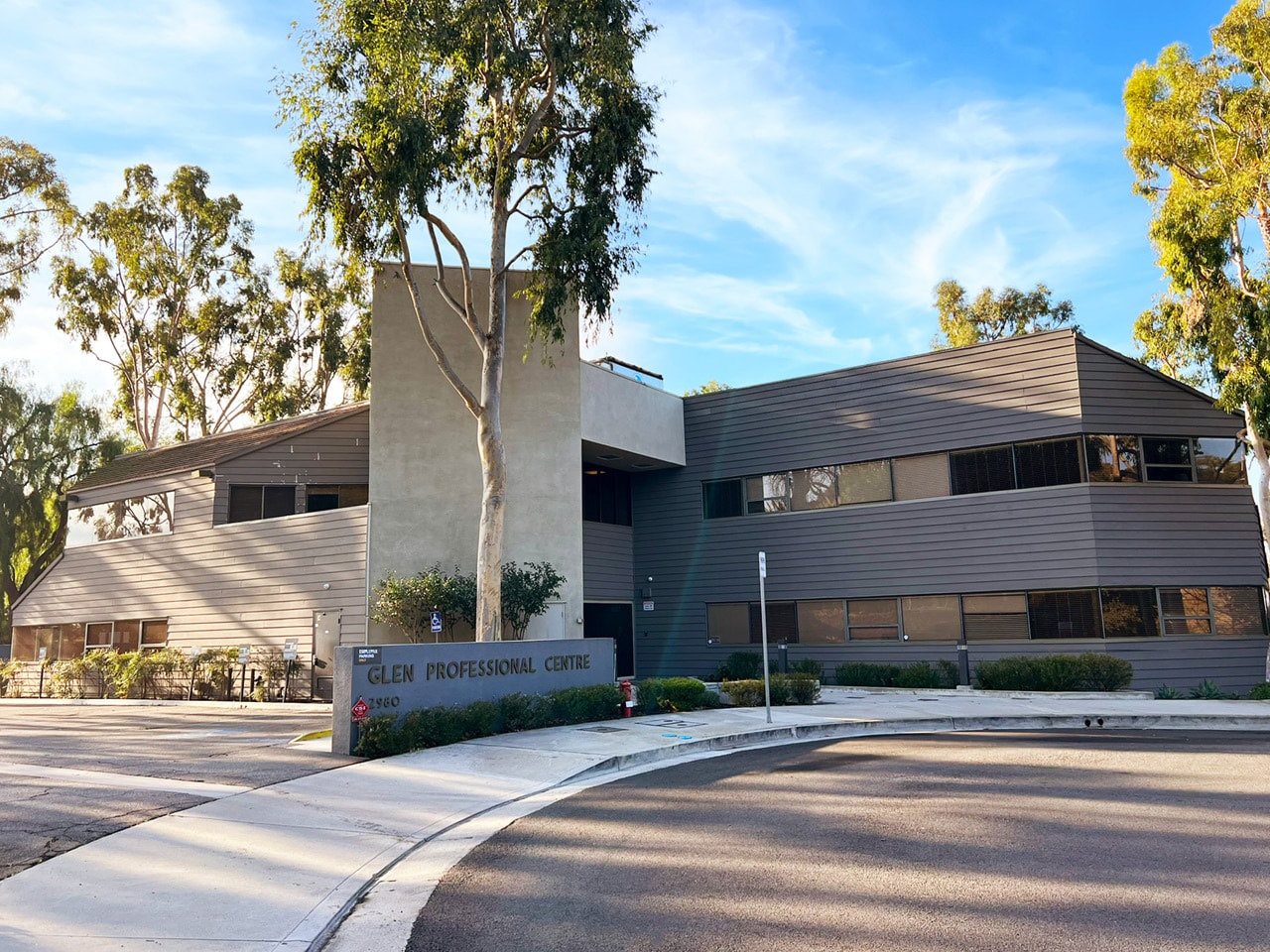 2980 N Beverly Glen Cir, Los Angeles, CA for lease Building Photo- Image 1 of 10