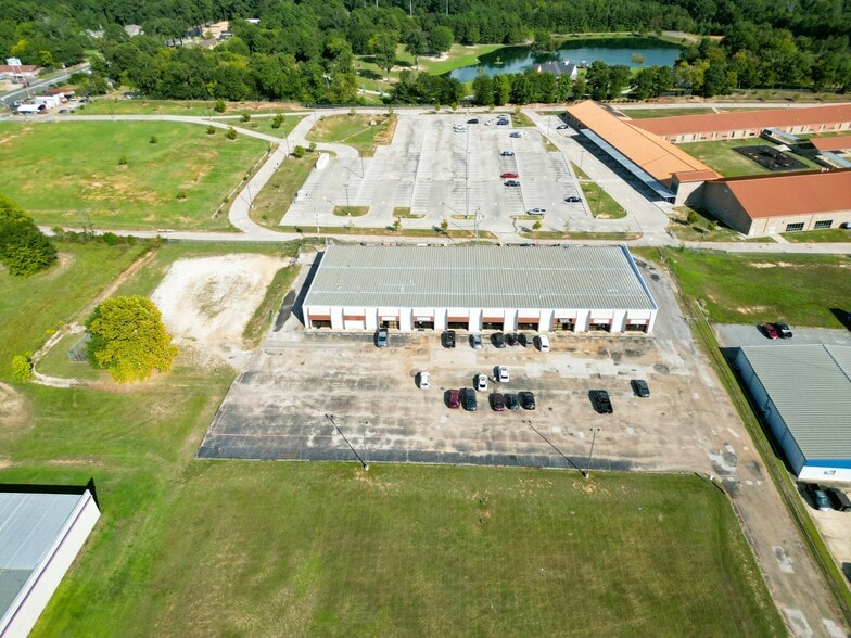 440 N Eastman Rd, Longview, TX for lease - Aerial - Image 3 of 11