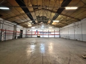 Industrial in Santa Coloma de Cervelló, Barcelona for lease Interior Photo- Image 2 of 10