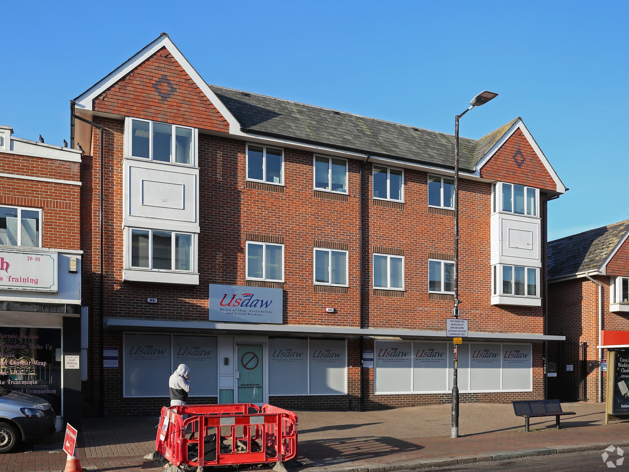 83 High St, Waltham Cross for sale Primary Photo- Image 1 of 1