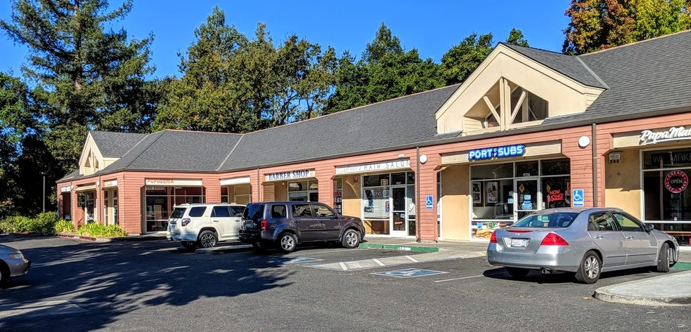 2101 W College Ave, Santa Rosa, CA for lease - Building Photo - Image 3 of 7