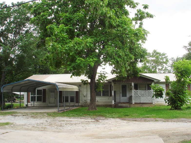 102 Coleman St, Annona, TX for sale - Primary Photo - Image 1 of 1