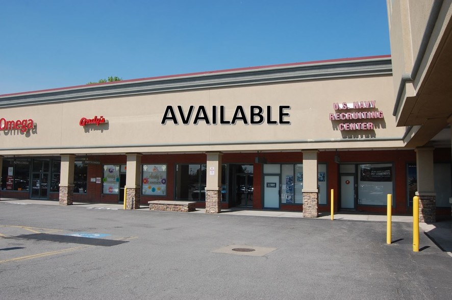 1520 W Ridge Rd, Greece, NY for lease - Building Photo - Image 2 of 4