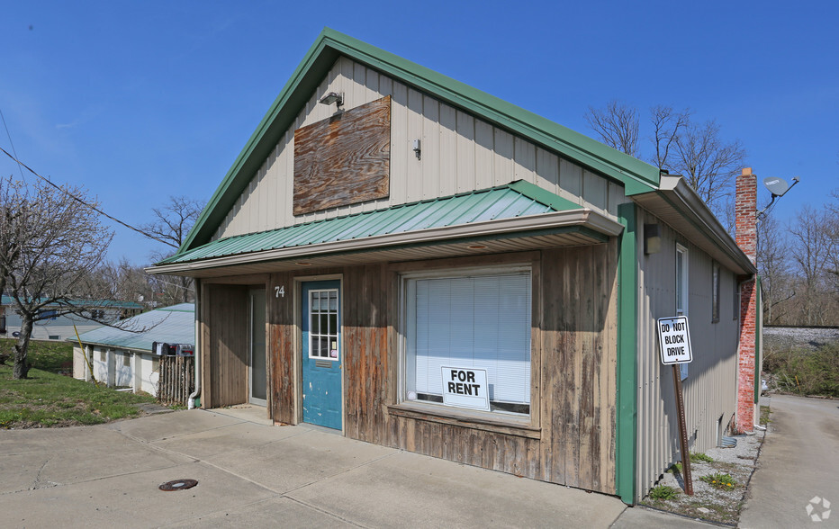 74 N Main St, Walton, KY for sale - Building Photo - Image 1 of 1