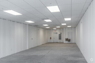 US 17/92, Davenport, FL for lease Interior Photo- Image 1 of 2