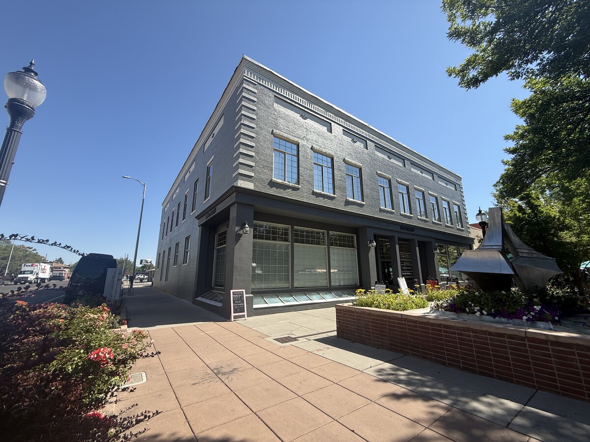 300 Main St, Grand Junction, CO 81501 - Unit 302 - - Interior Photo - Image 1 of 17