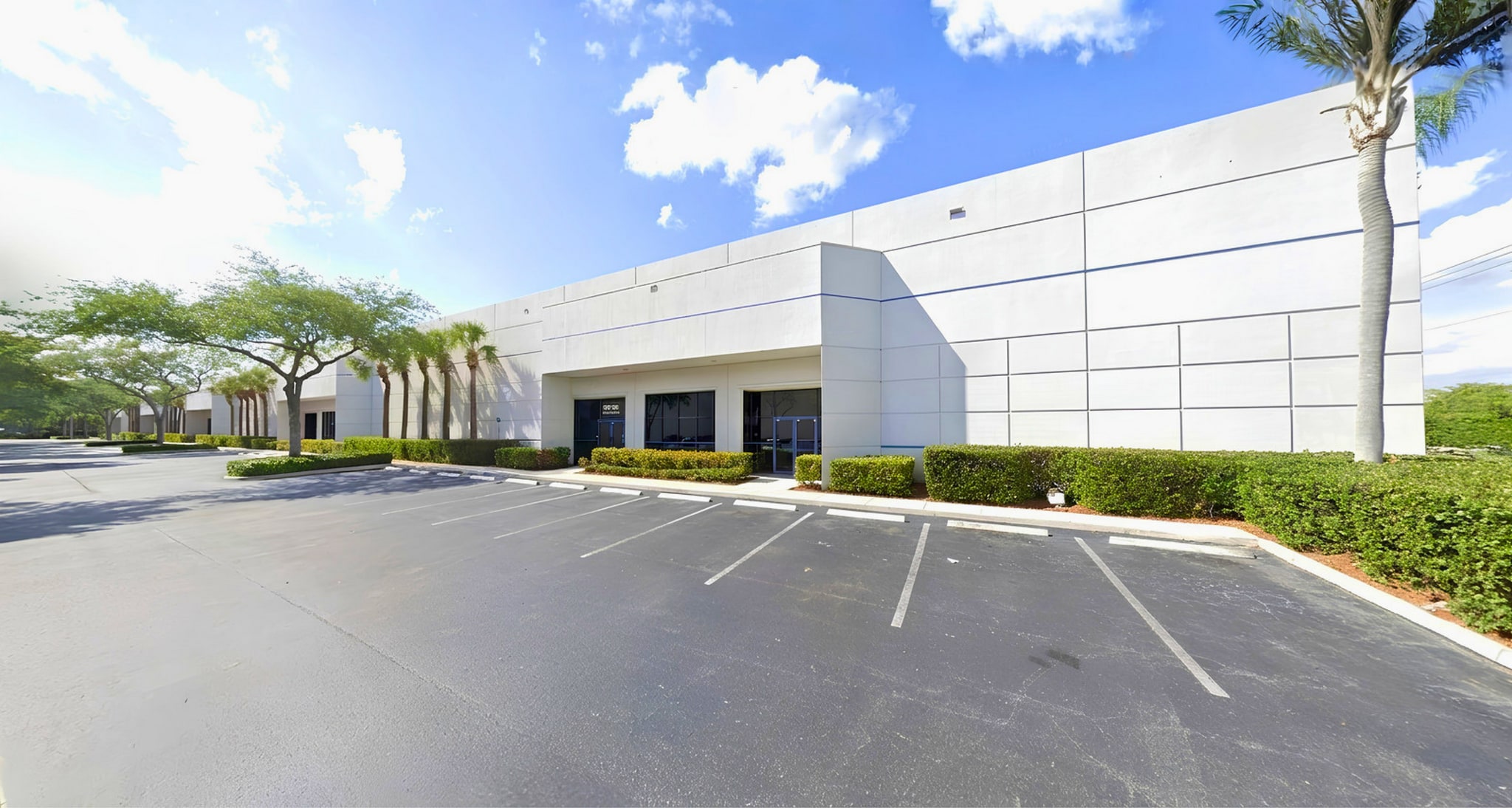 3201-3237 Commerce Pky, Miramar, FL for lease Interior Photo- Image 1 of 1