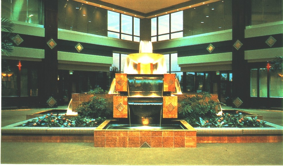 111 Congressional Blvd, Carmel, IN for lease - Lobby - Image 2 of 6