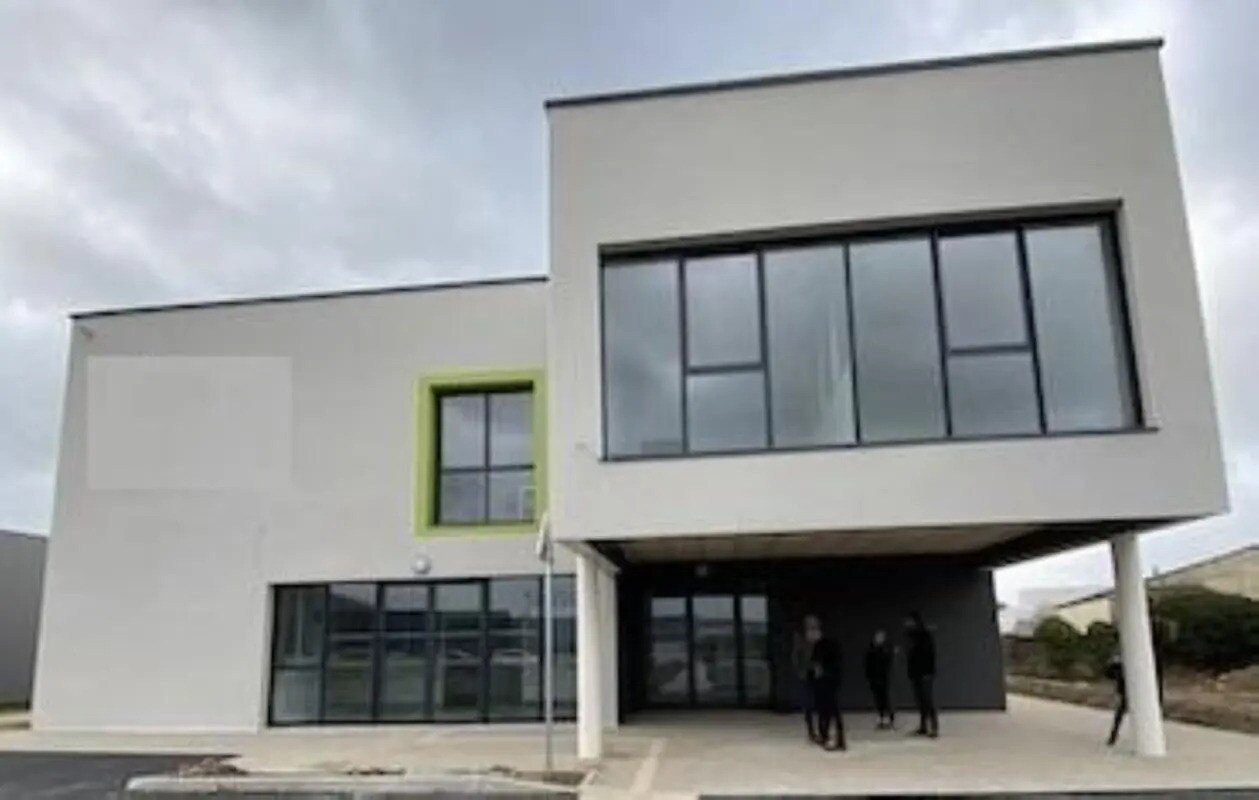 Office in Rennes for lease Building Photo- Image 1 of 4