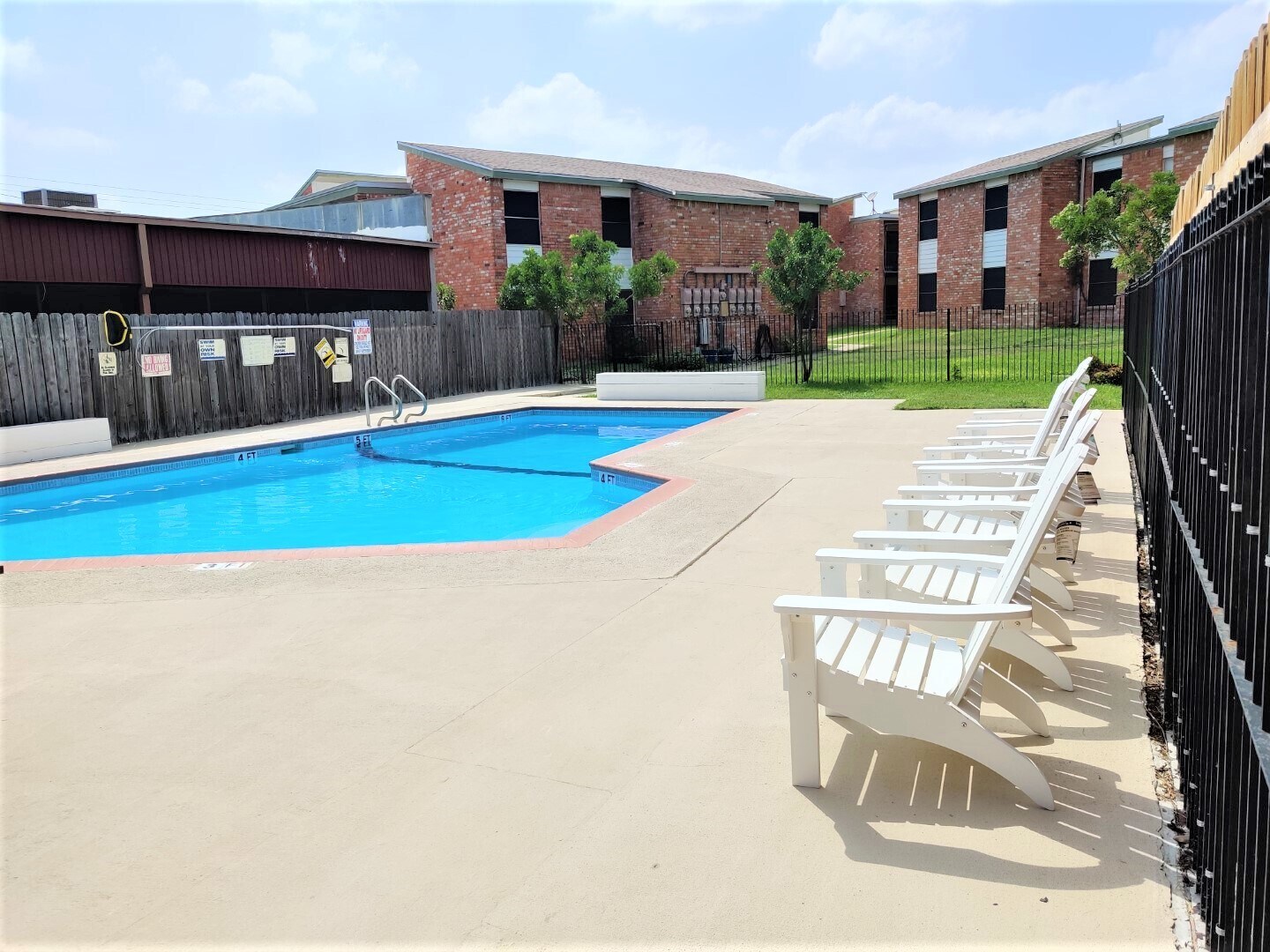 1001 N Bedell Ave, Del Rio, TX for sale Primary Photo- Image 1 of 1