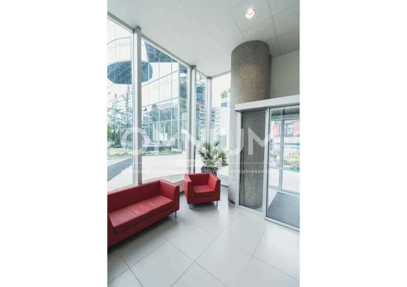 Office in Lyon for lease Lobby- Image 1 of 10
