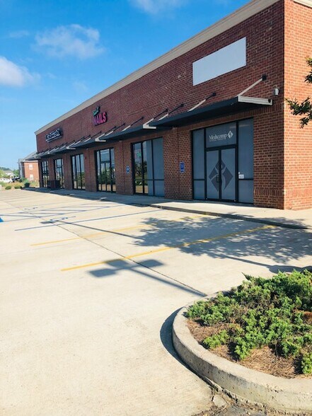 1392 W Government St, Brandon, MS for sale - Primary Photo - Image 1 of 1