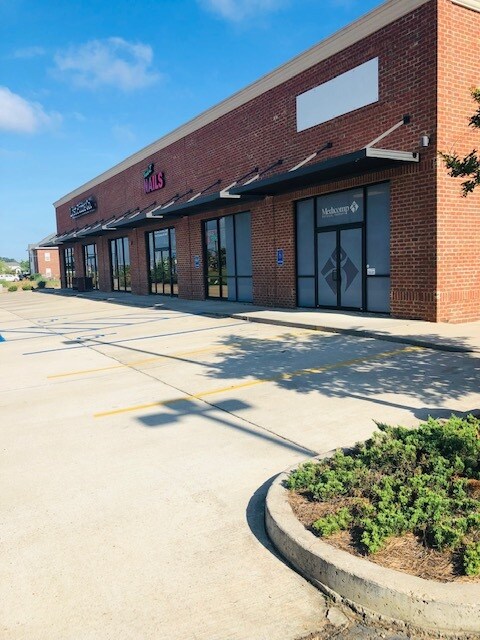 1392 W Government St, Brandon, MS for sale Primary Photo- Image 1 of 1