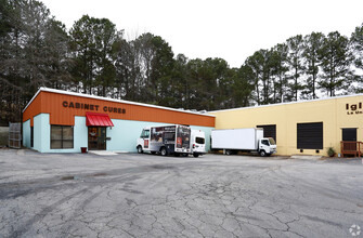 2013 New Hope Church Rd, Raleigh, NC for lease Building Photo- Image 2 of 5