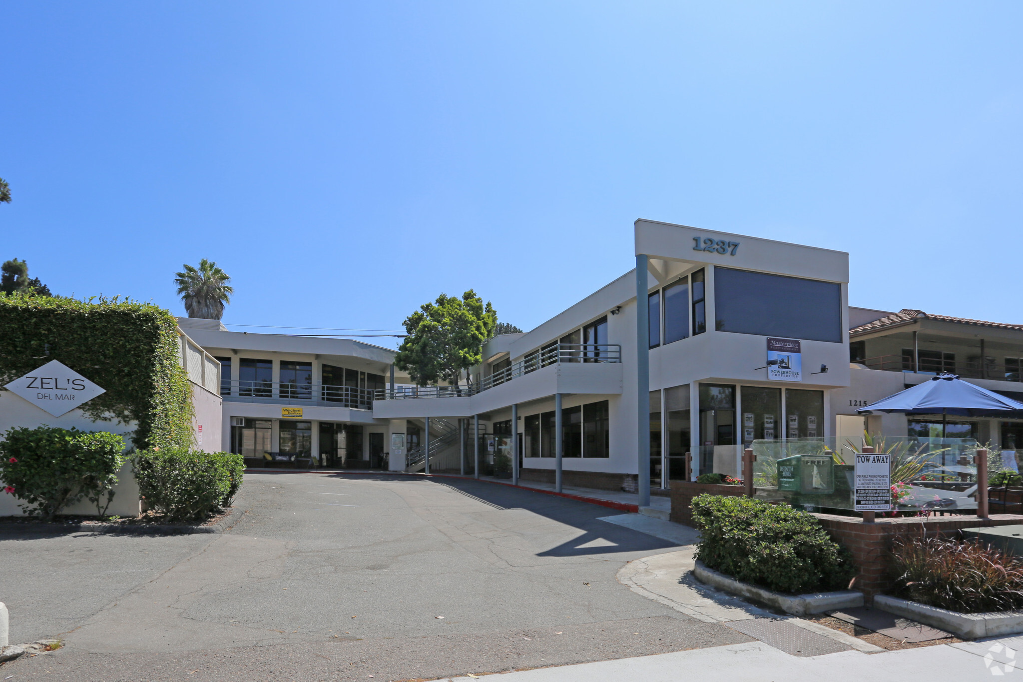 1237 Camino Del Mar, Del Mar, CA for lease Primary Photo- Image 1 of 18