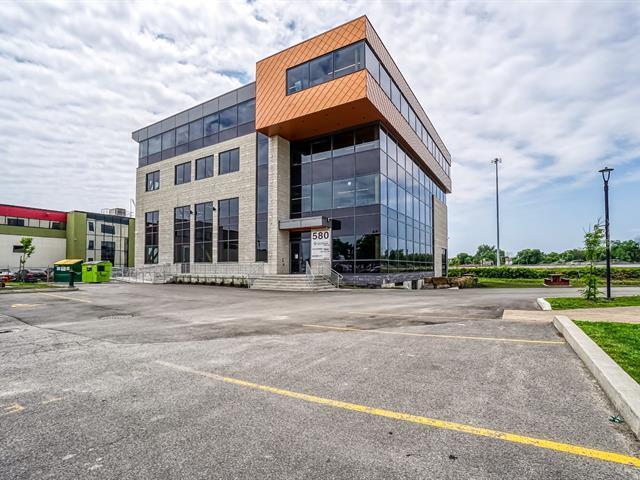 580 Boul Du Curé-Boivin, Boisbriand, QC for lease Building Photo- Image 1 of 4