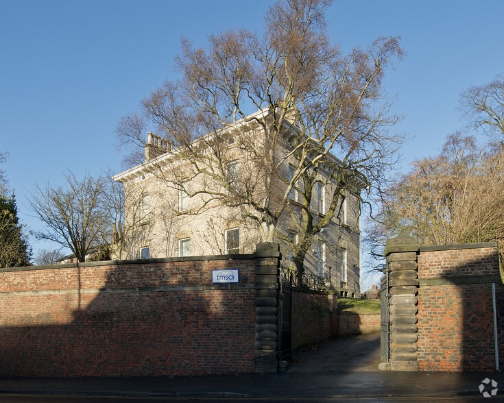 128 Holgate Rd, York for sale - Primary Photo - Image 1 of 1